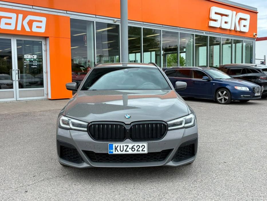 BMW 530 2021