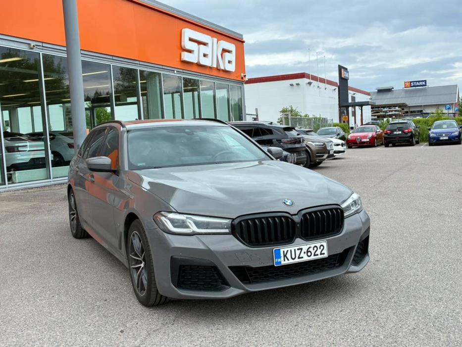 BMW 530 2021