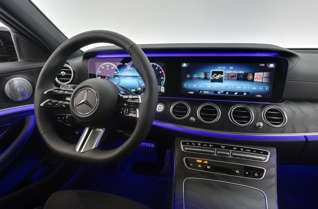 MERCEDES-BENZ E 2021