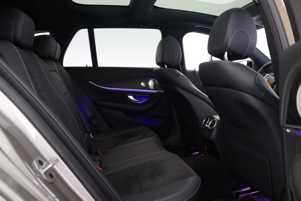 MERCEDES-BENZ E 2021