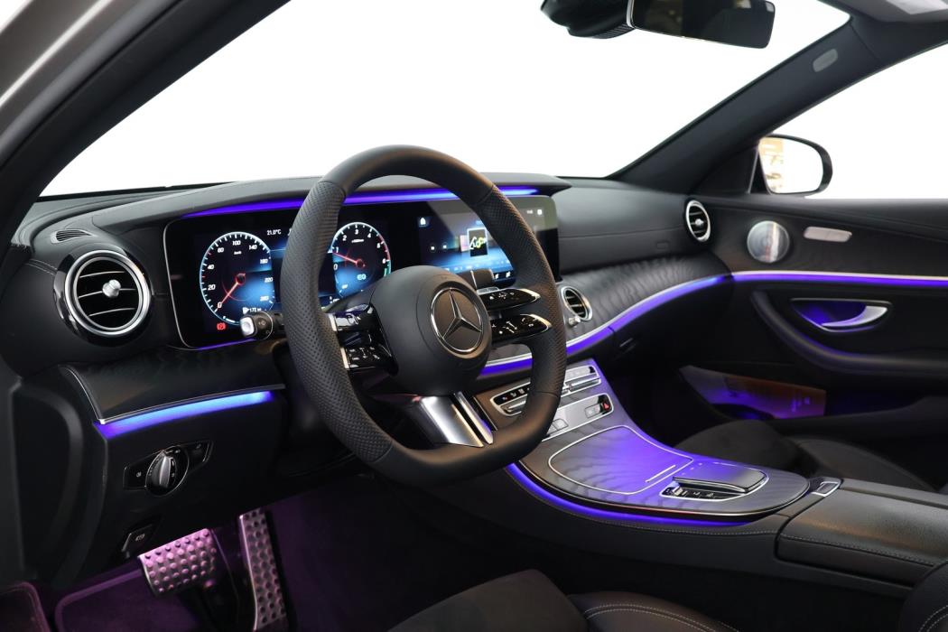 MERCEDES-BENZ E 2021