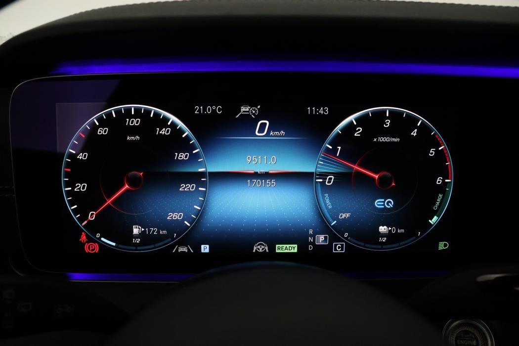 MERCEDES-BENZ E 2021