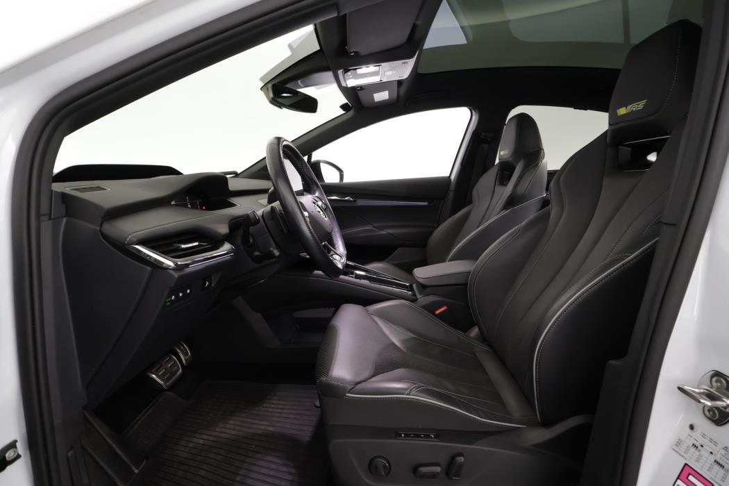 SKODA Enyaq 2023