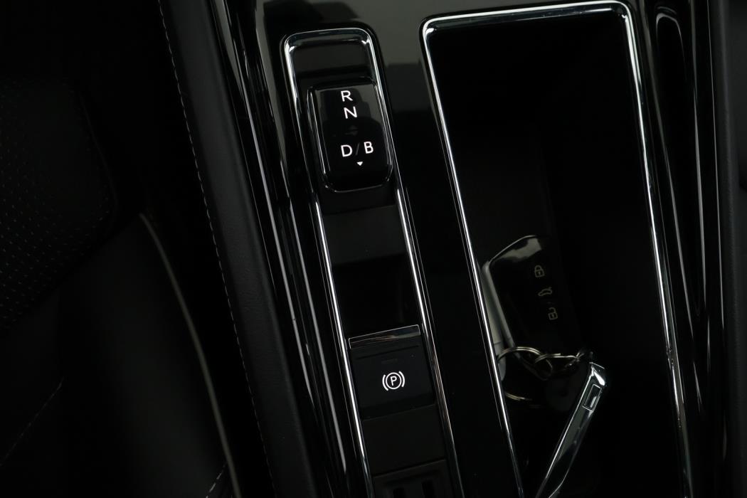 SKODA Enyaq 2023