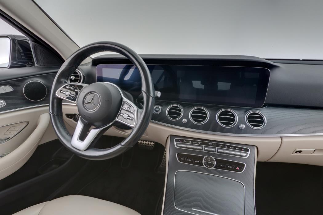 MERCEDES-BENZ E 2019