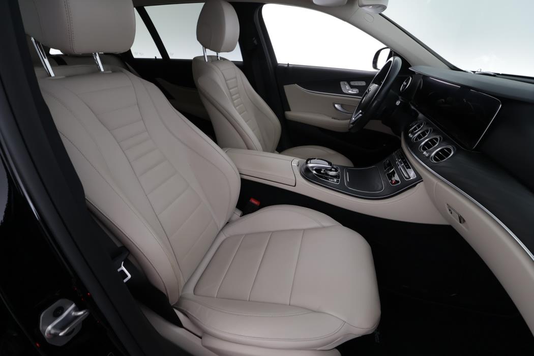 MERCEDES-BENZ E 2019