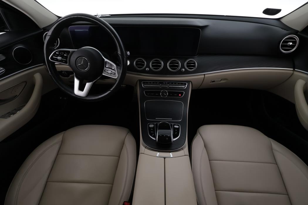 MERCEDES-BENZ E 2019