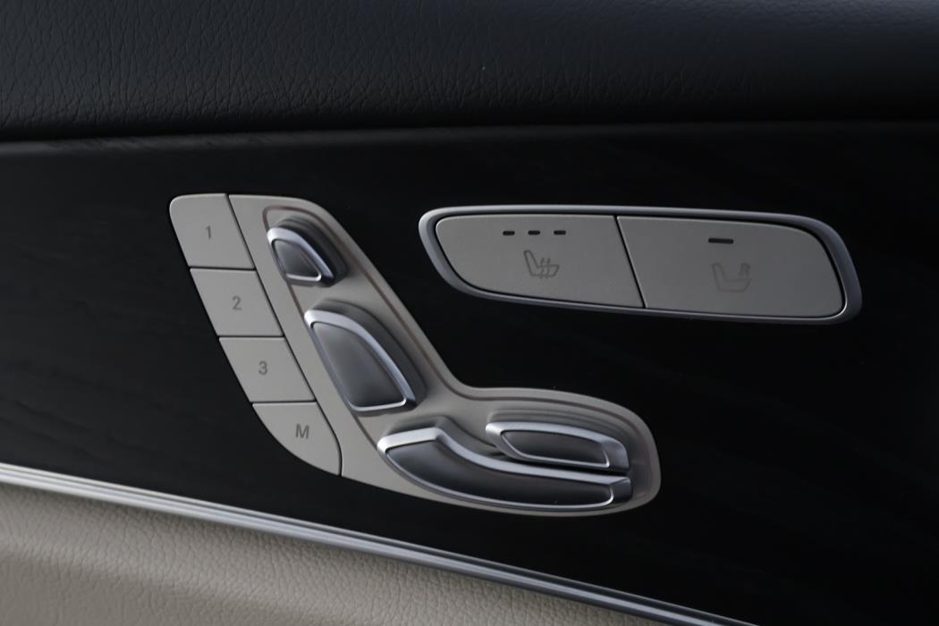 MERCEDES-BENZ E 2019