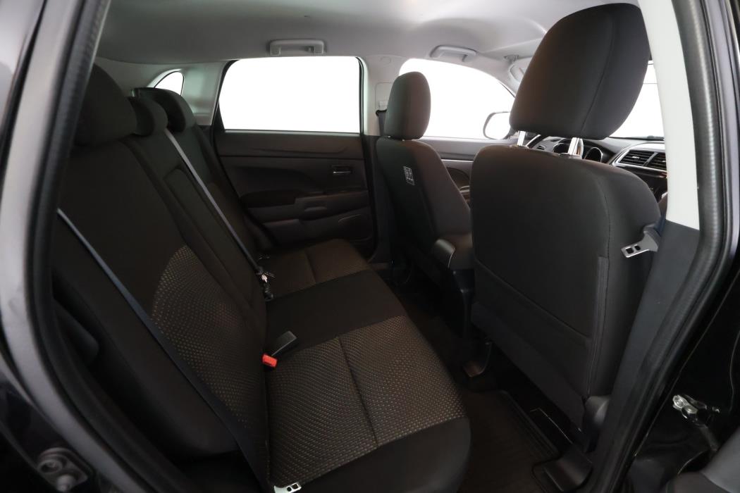 MITSUBISHI ASX 2015