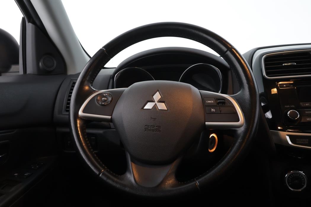 MITSUBISHI ASX 2015