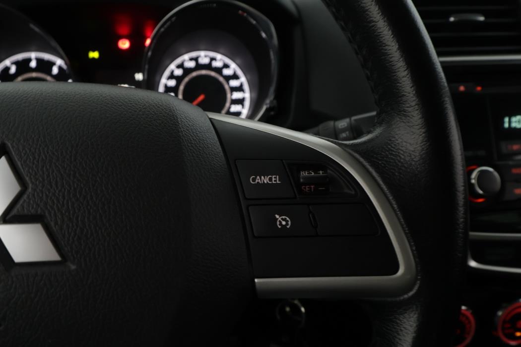 MITSUBISHI ASX 2015