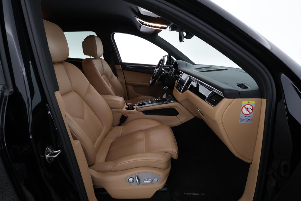PORSCHE Macan 2017
