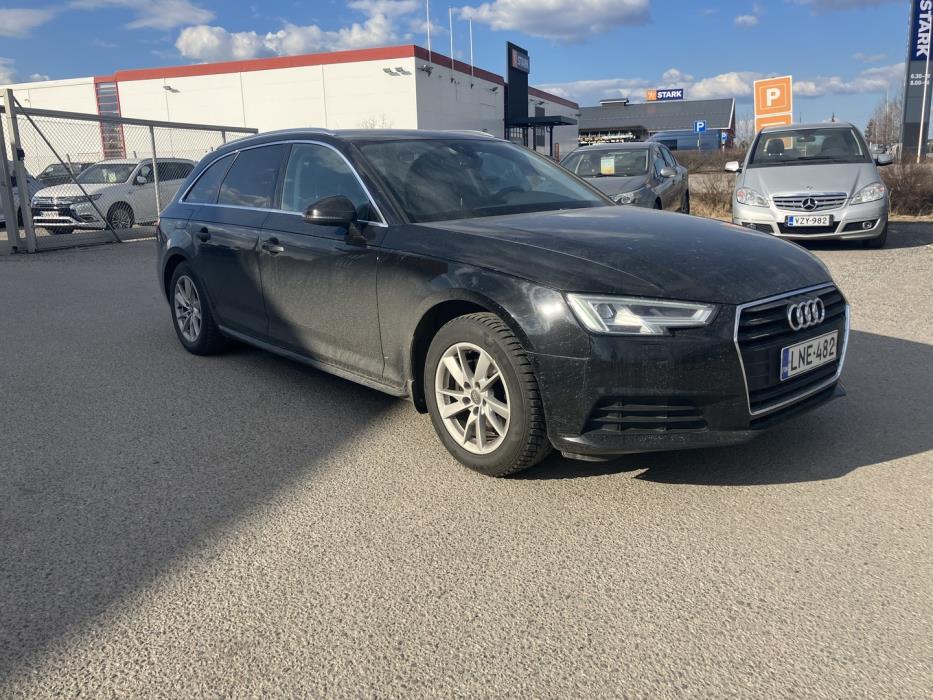 AUDI A4 2016