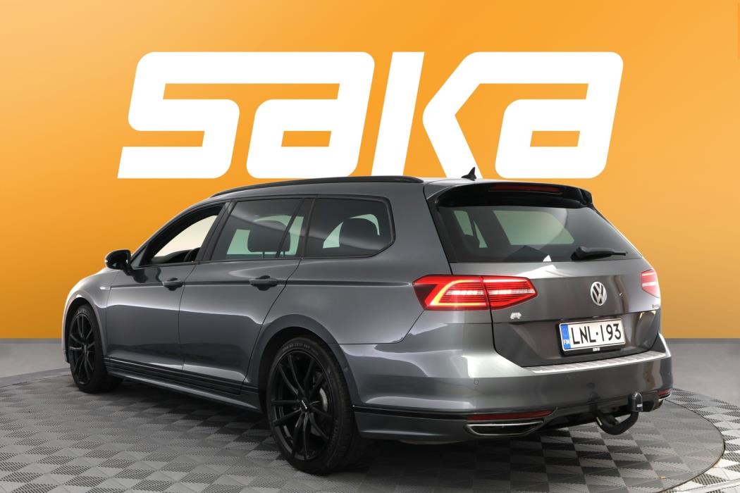 VOLKSWAGEN Passat 2016