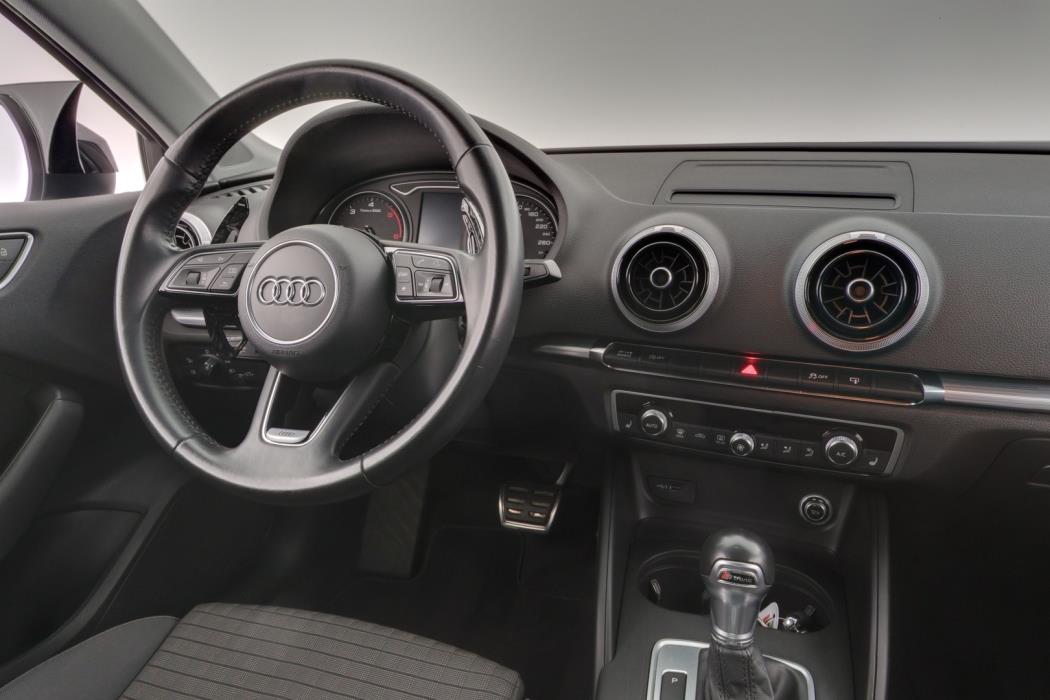 AUDI A3 2017