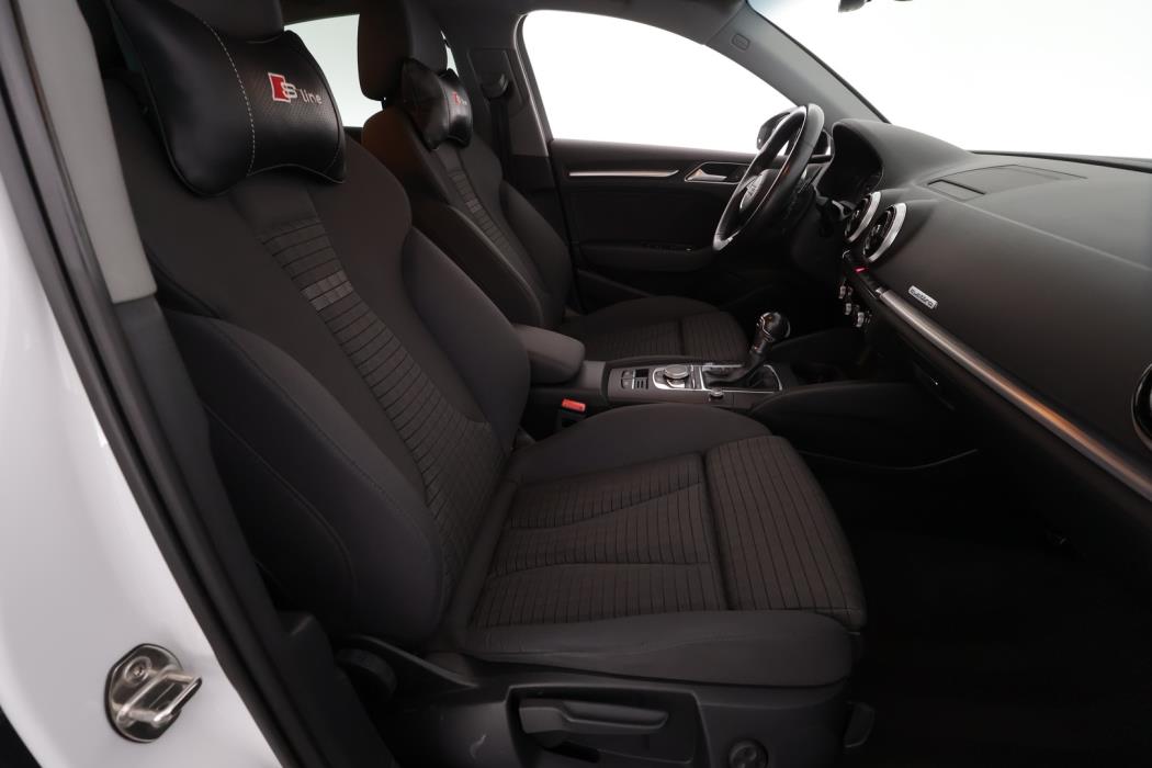 AUDI A3 2017
