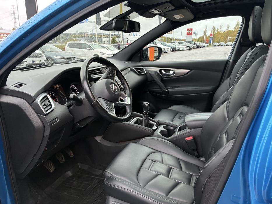 NISSAN Qashqai 2018