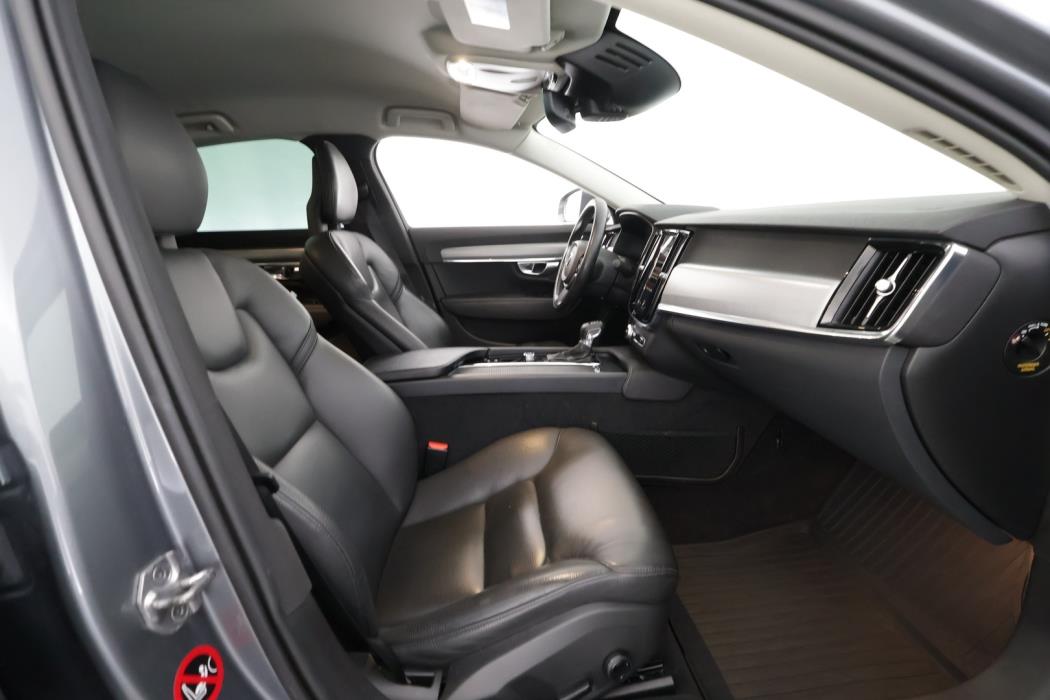 VOLVO S90 2018