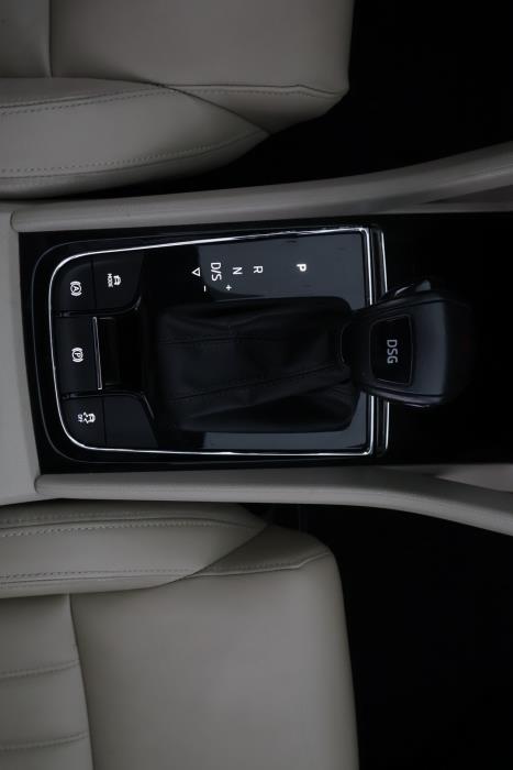 SKODA Karoq 2019