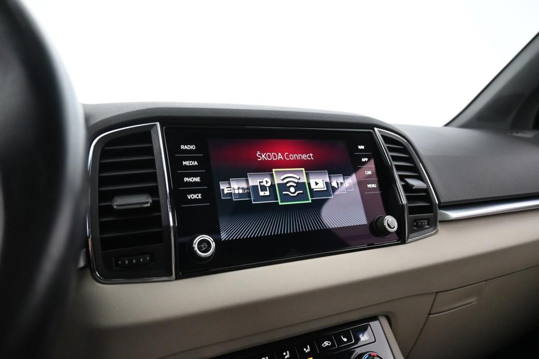 SKODA Karoq 2019