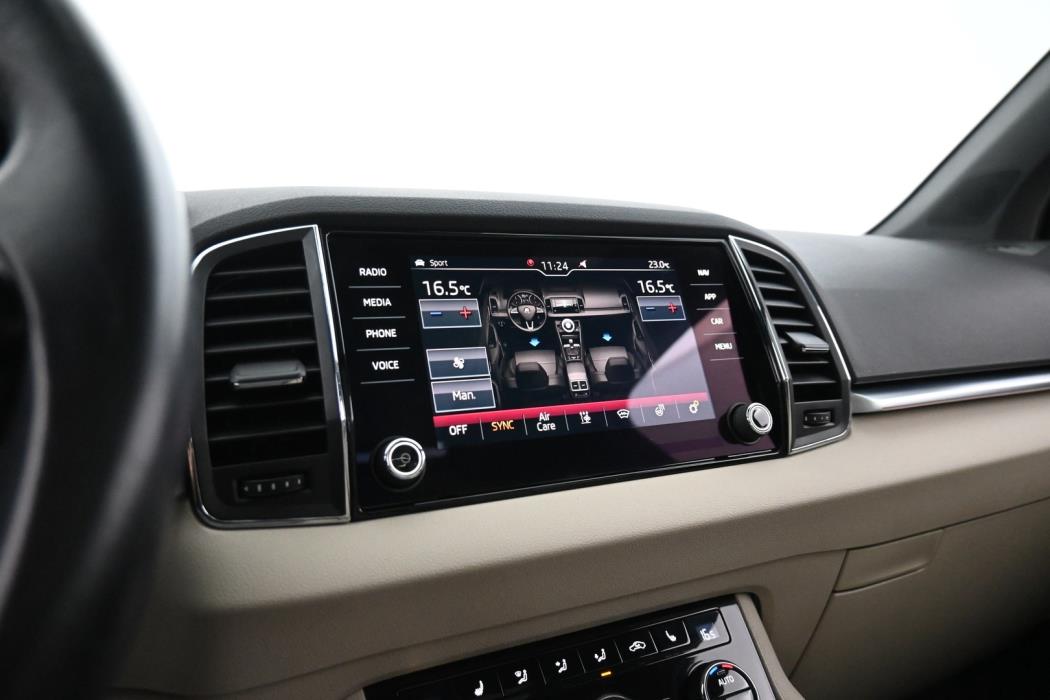 SKODA Karoq 2019