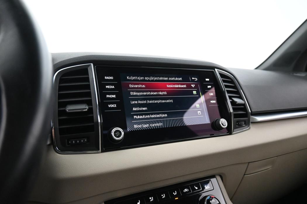SKODA Karoq 2019
