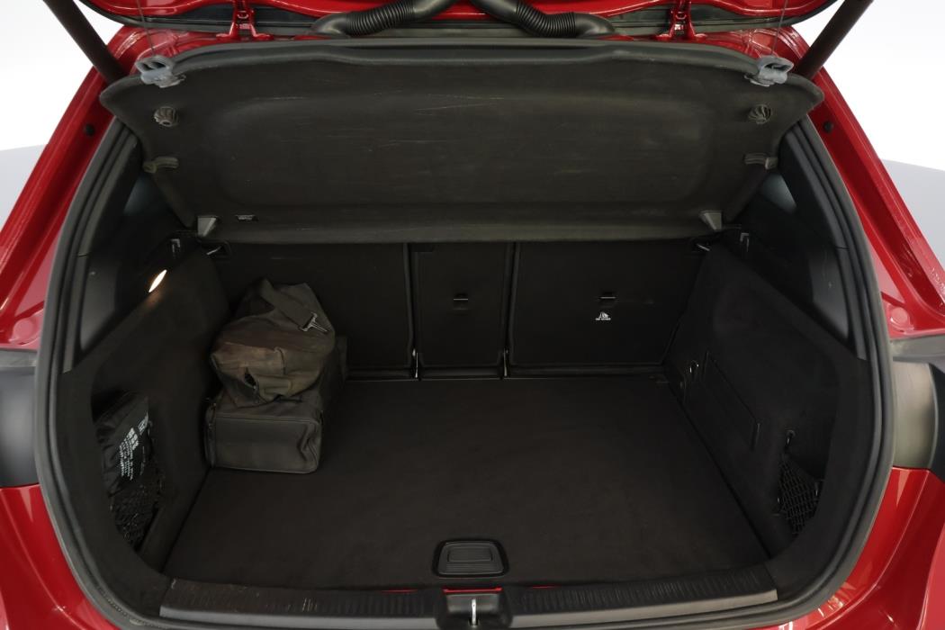 MERCEDES-BENZ B 2021