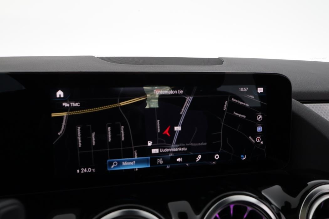 MERCEDES-BENZ B 2021