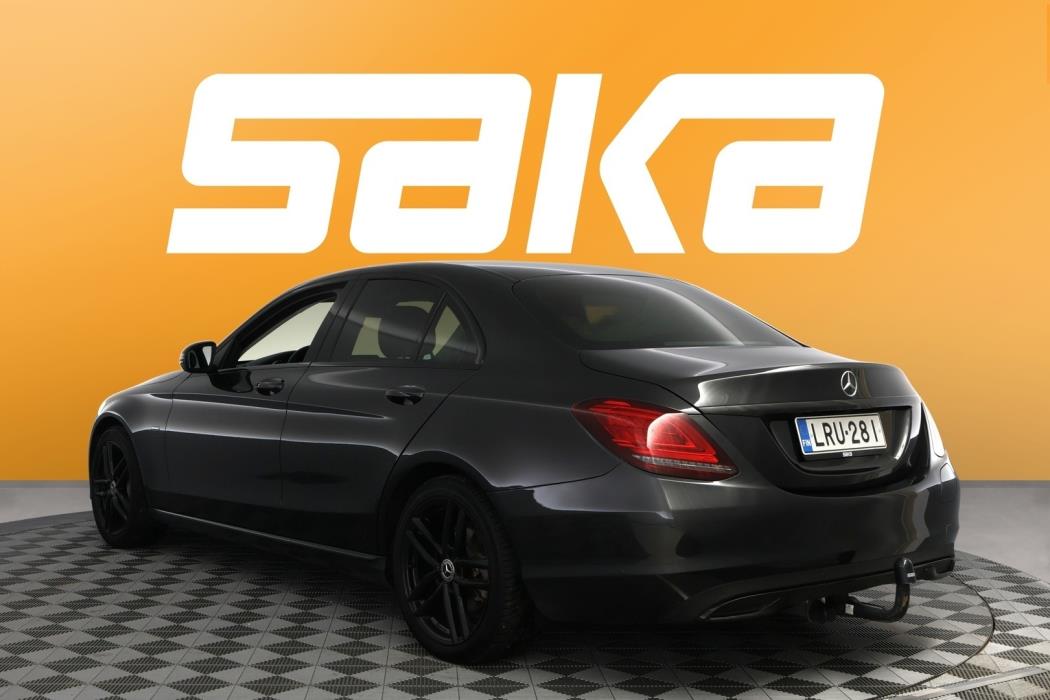 MERCEDES-BENZ C 2021