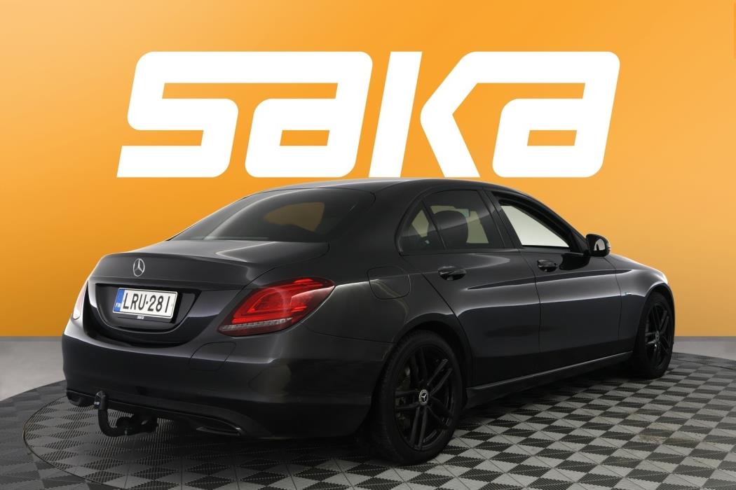 MERCEDES-BENZ C 2021