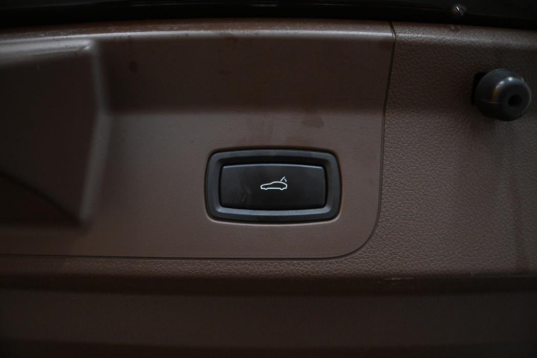 PORSCHE Panamera 2020