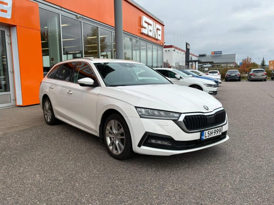 SKODA Octavia 2022