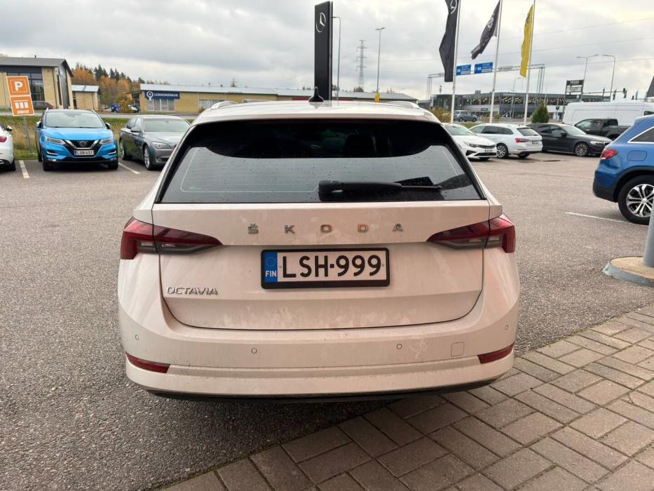 SKODA Octavia 2022