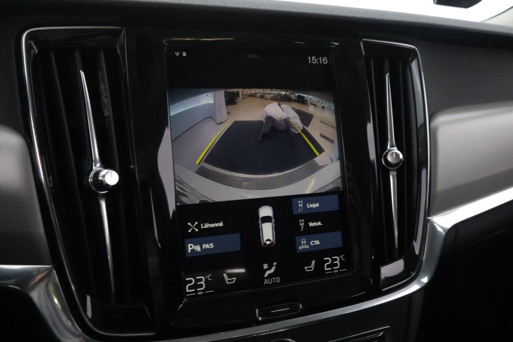 VOLVO V90 Cross Country 2021
