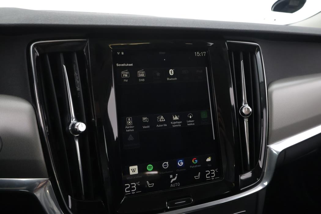 VOLVO V90 Cross Country 2021