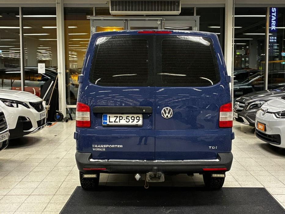VOLKSWAGEN Transporter 2011