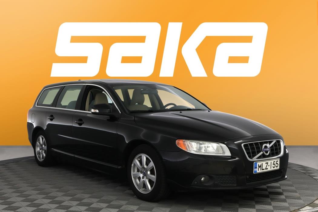 VOLVO V70 2011