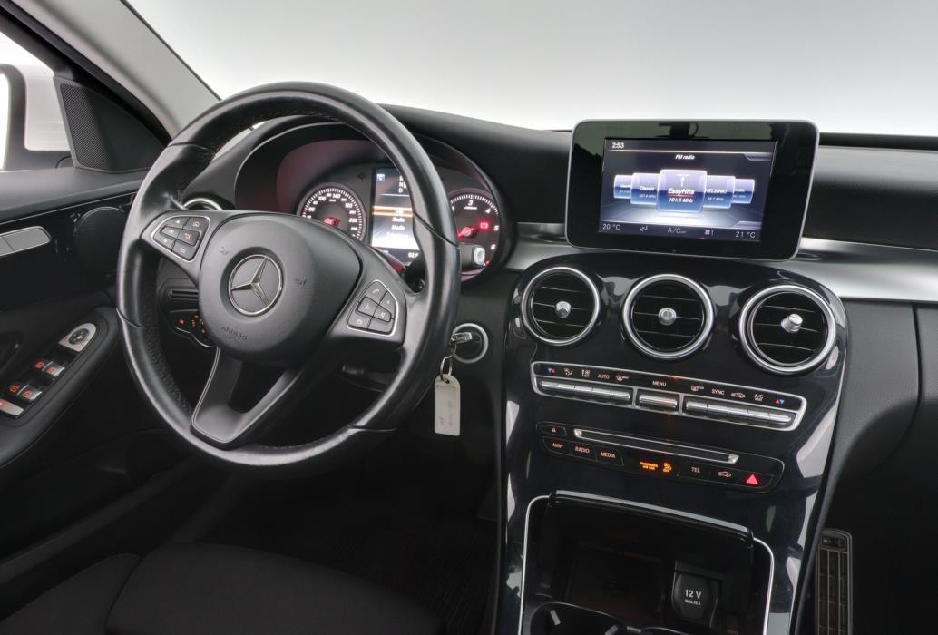 MERCEDES-BENZ C 2015