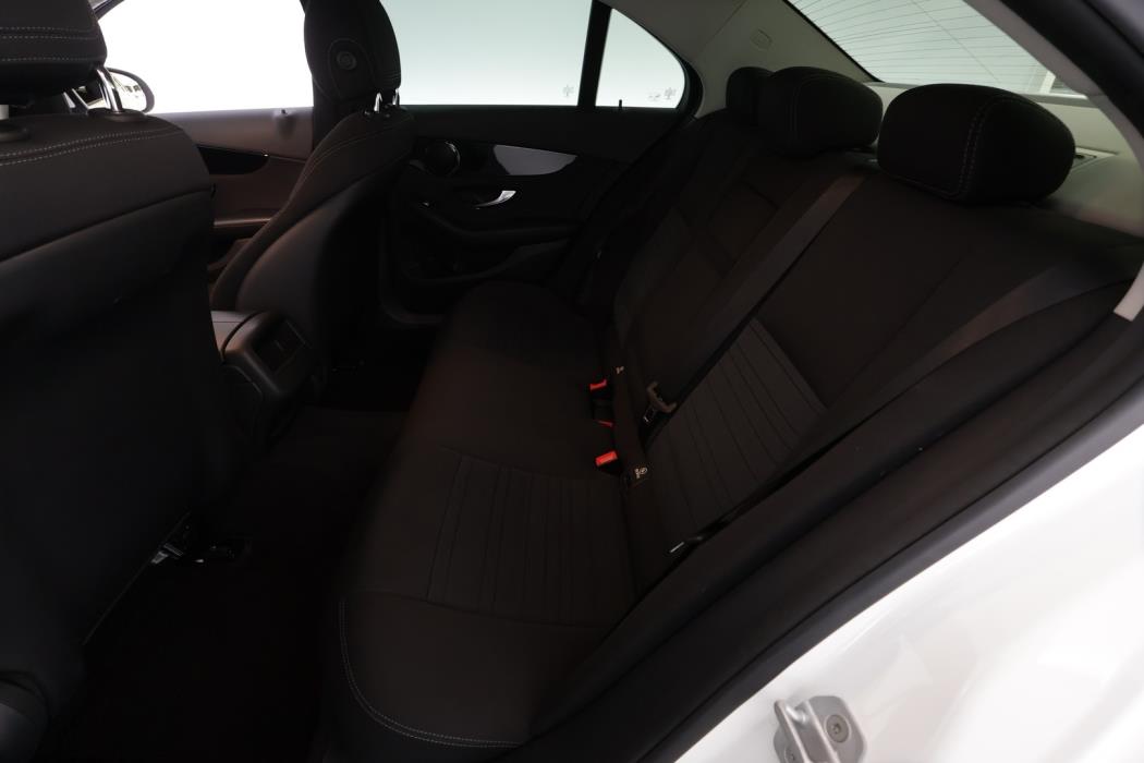MERCEDES-BENZ C 2015