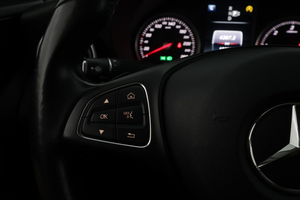 MERCEDES-BENZ C 2015