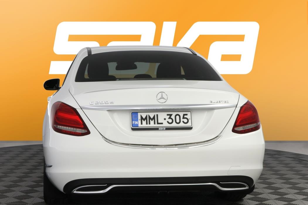 MERCEDES-BENZ C 2015