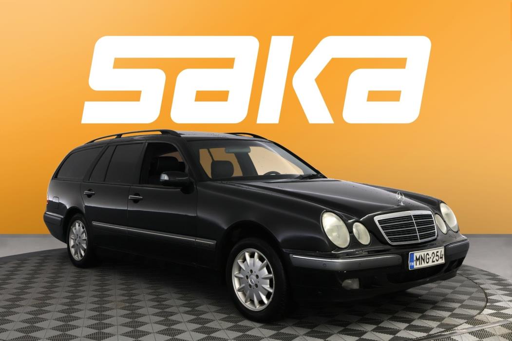 MERCEDES-BENZ E 2001