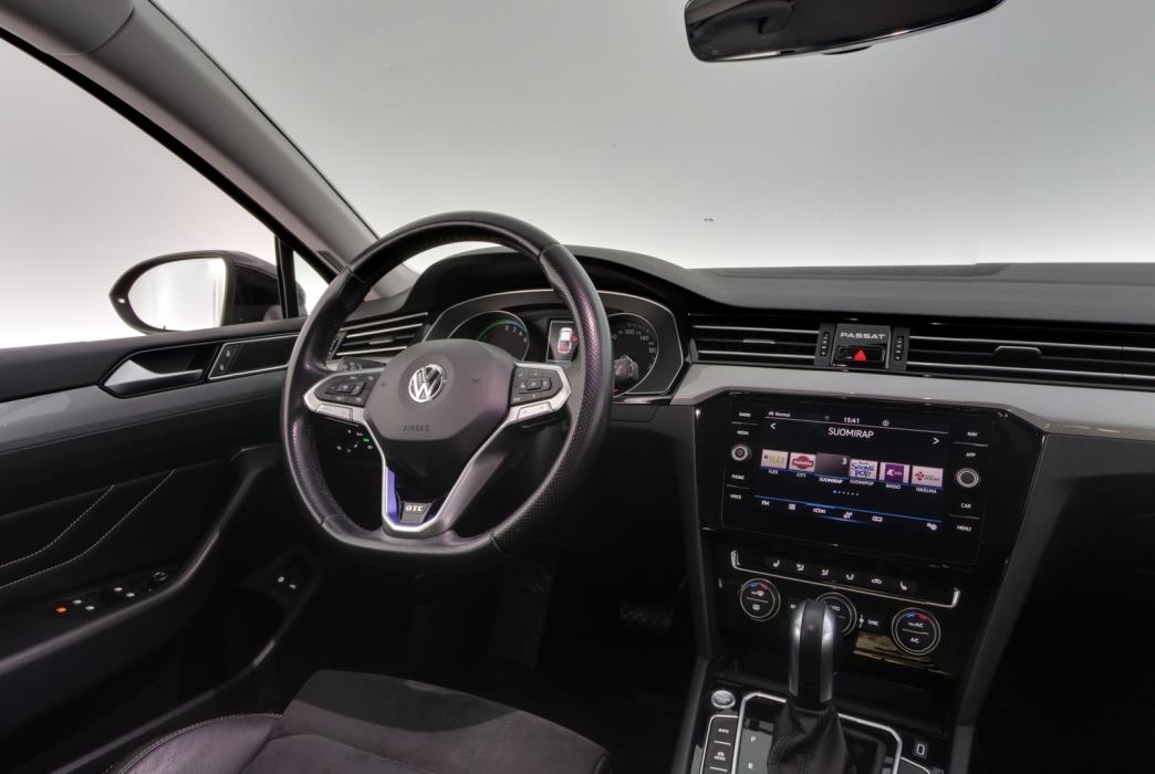 VOLKSWAGEN Passat 2020
