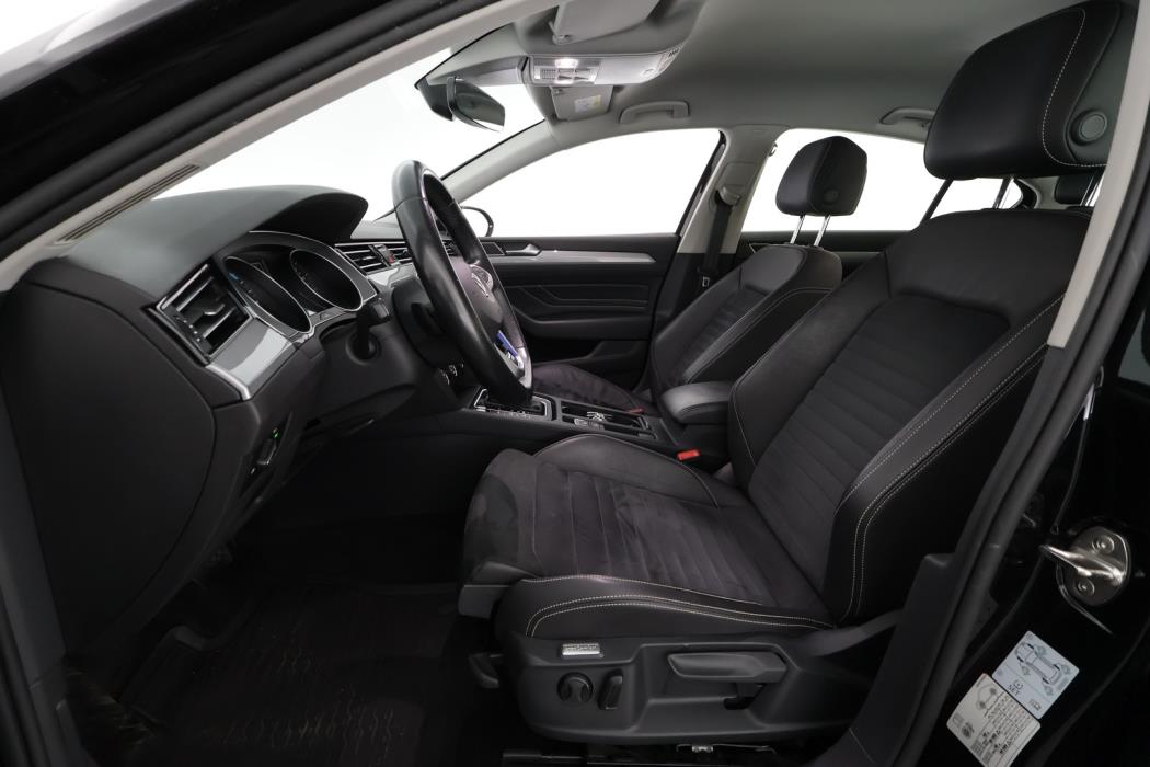VOLKSWAGEN Passat 2020