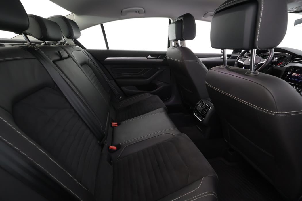 VOLKSWAGEN Passat 2020