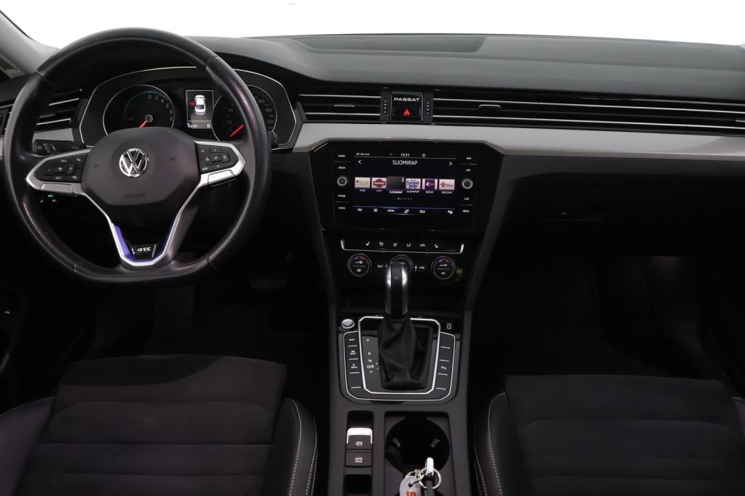VOLKSWAGEN Passat 2020