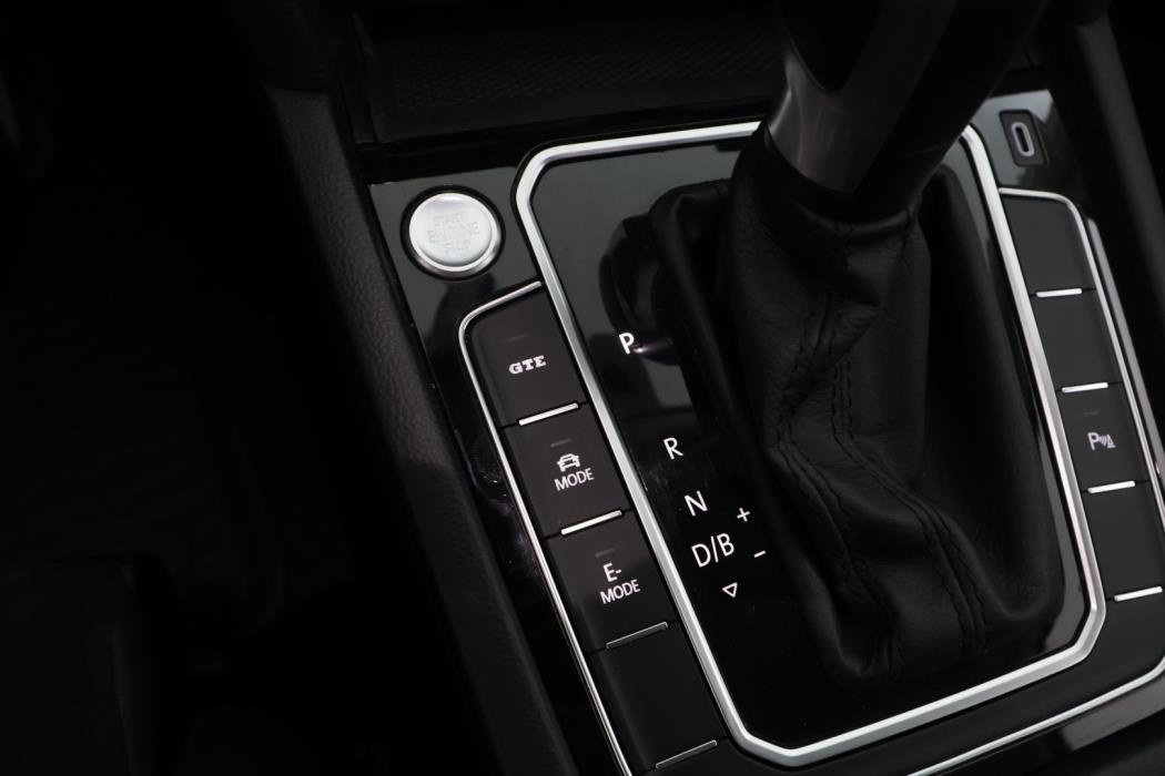 VOLKSWAGEN Passat 2020