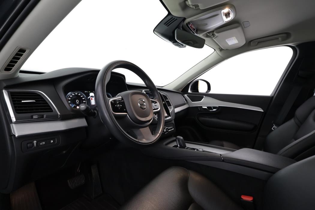 VOLVO XC90 2021