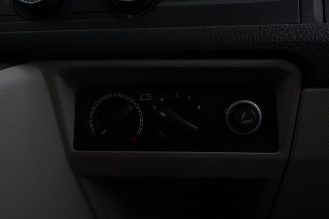 VOLKSWAGEN Transporter 2018
