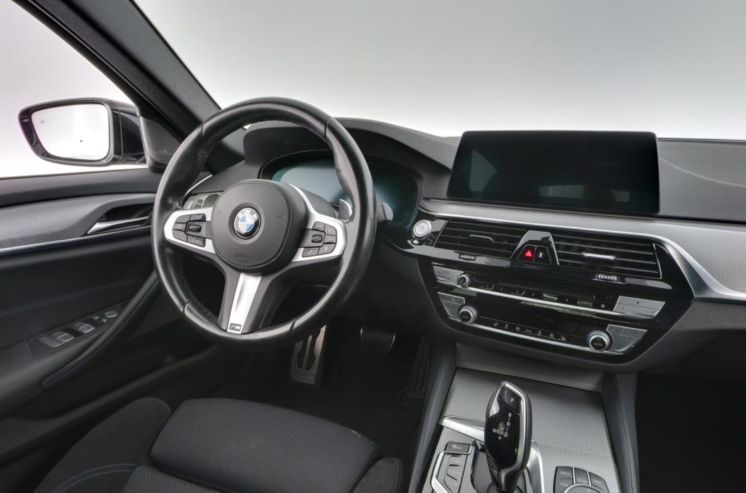 BMW 530 2019